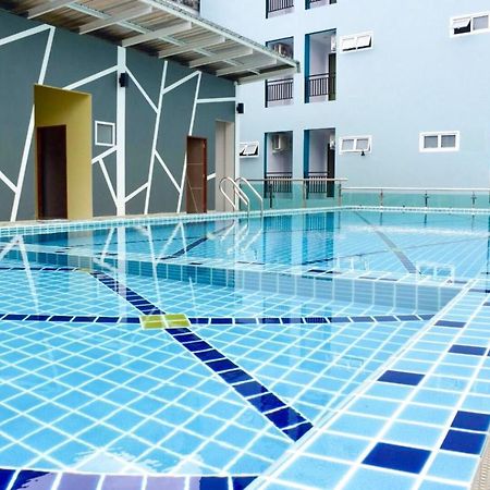 Morakot Twin Chumphon Hotel Екстериор снимка